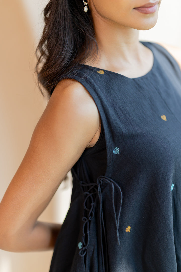Jhora Heart Dress in Black