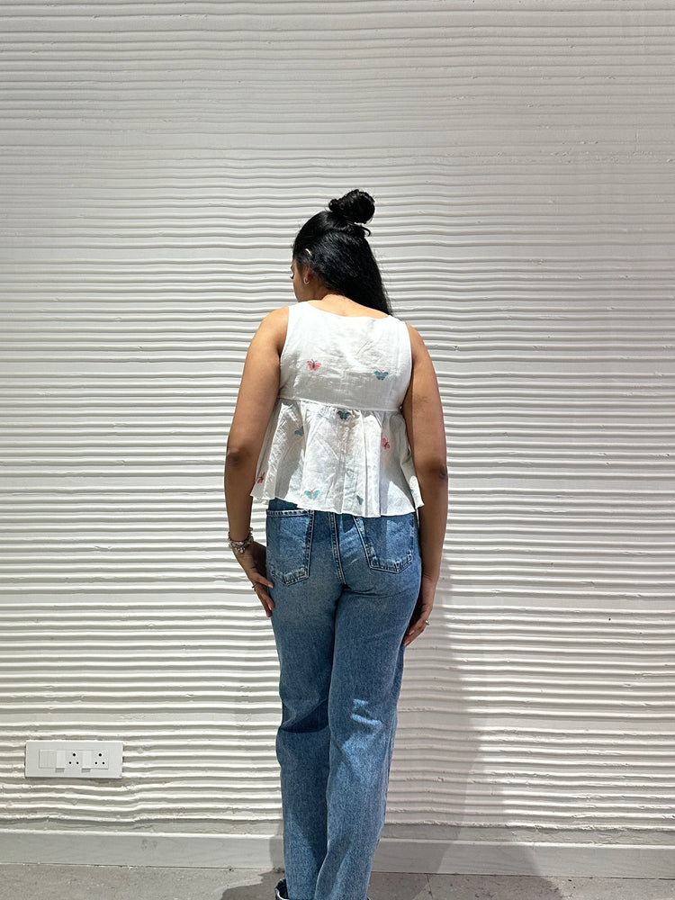 Sleeveless Pakhi Top