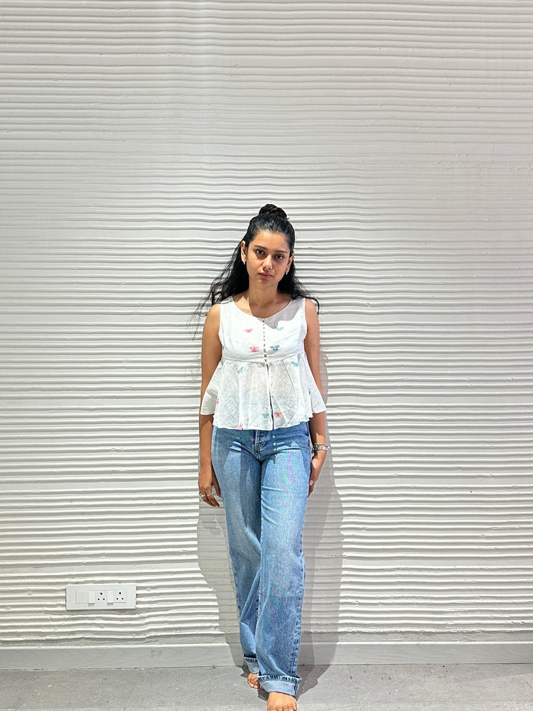 Sleeveless Pakhi Top